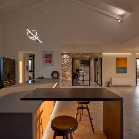 Kalonia Villa, A Quintessential Retreat, By Thinkvilla Vila Loutráki