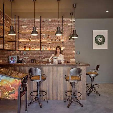 Willa Kalonia Villa, A Quintessential Retreat, By Thinkvilla Loutráki