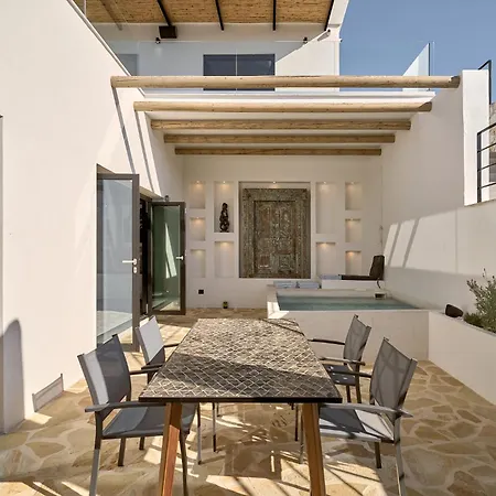 Kalonia Villa, A Quintessential Retreat, By Thinkvilla Loutraki (Corinthia)