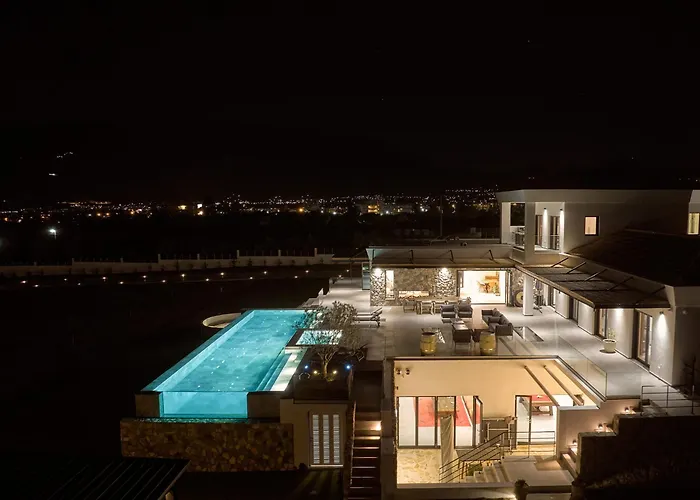 Вилла Kalonia Villa, A Quintessential Retreat, By Thinkvilla *