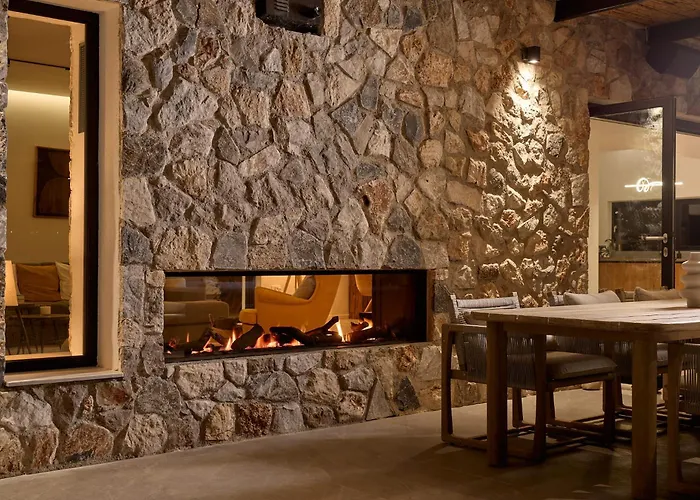 Вилла Kalonia Villa, A Quintessential Retreat, By Thinkvilla